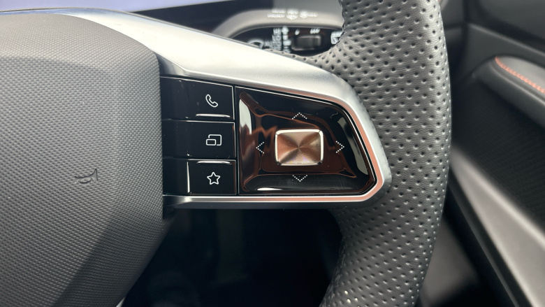 MG HS 1.5 T-GDI Trophy 5dr DCT Petrol Hatchback